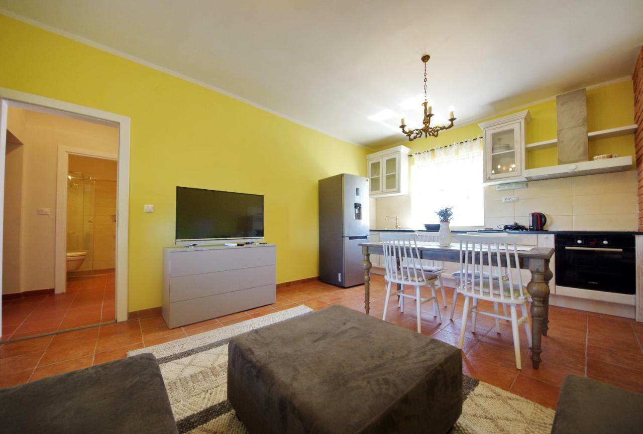 Apartman Marija Appartement Posedarje Buitenkant foto